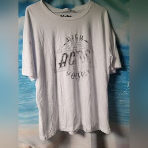 Noisy May NWT Nordstrom Brand AC/DC Tshirt Size‎ Medium Mens